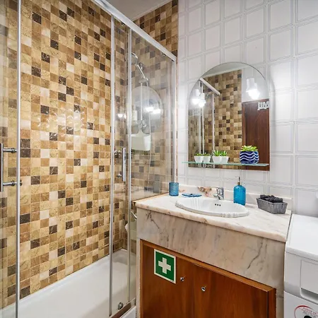 Sweet Rp - T1 Em Apartamento Portimão